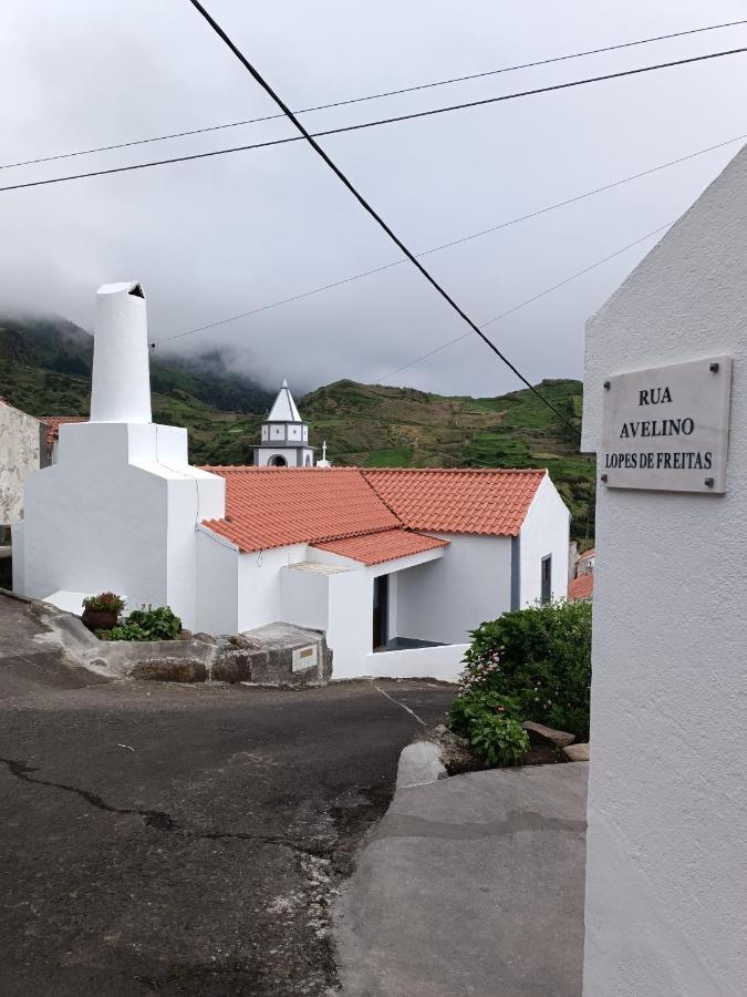 Alojamento Local M&I Lajes das Flores Экстерьер фото